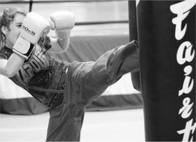 10 kickboxing-gallery-img-01-1024x734 1